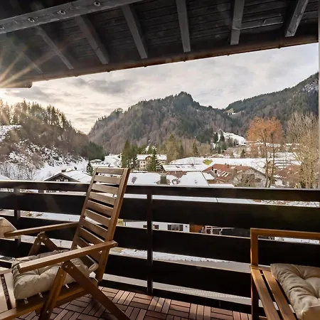 Alpenstube Mit Bergblick, Sauna Und Hallenbad